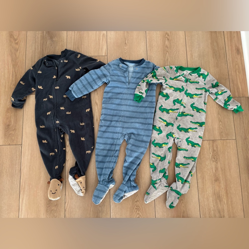 Boys 2T Onesie Pajamas